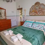 Serra E Mesu Bed and Breakfast 4*