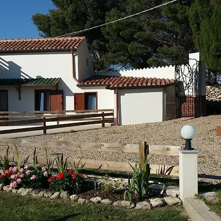 Bed & Breakfast Serra E Mesu Affittacamere *