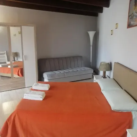 Serra E Mesu Affittacamere Bed & Breakfast