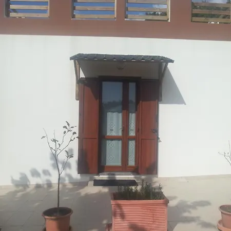 Serra E Mesu Bed & Breakfast 4*