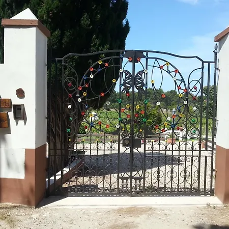 Serra E Mesu לינה וארוחת בוקר