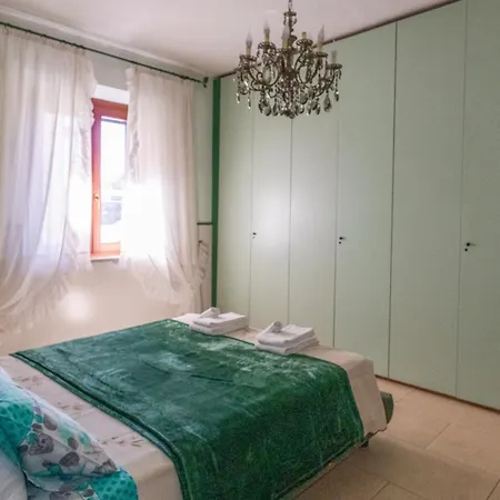 Serra E Mesu Bed & Breakfast Magomadas