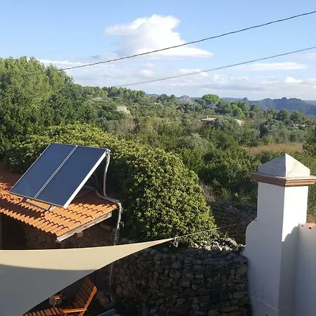 Serra E Mesu Affittacamere *