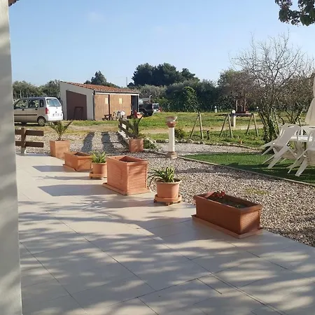 Bed & Breakfast Serra E Mesu Affittacamere