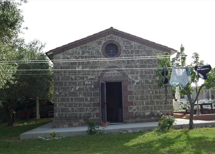 Serra E Mesu Affittacamere Frühstückspension Magomadas