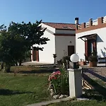 Serra E Mesu Affittacamere 4* Magomadas