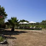 Bed & Breakfast Serra E Mesu Affittacamere 4*