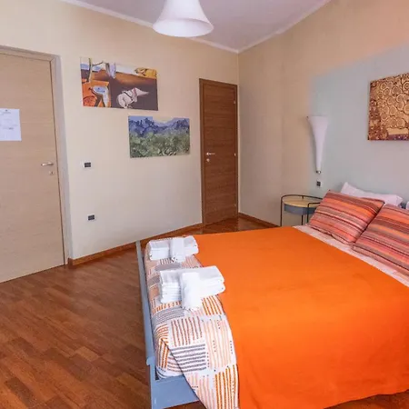 Bed & Breakfast Serra E Mesu Affittacamere 4*