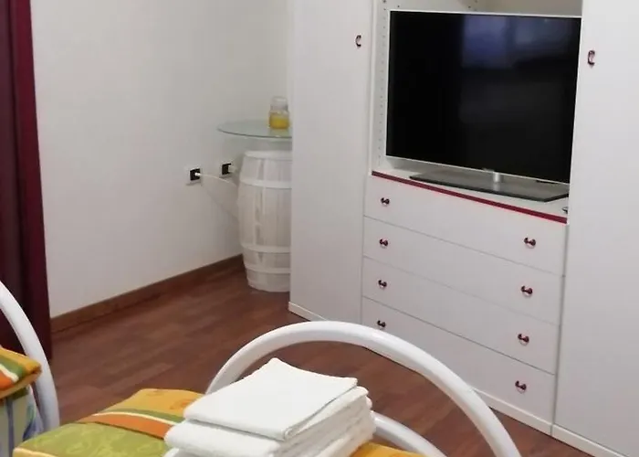 Serra E Mesu Affittacamere Magomadas